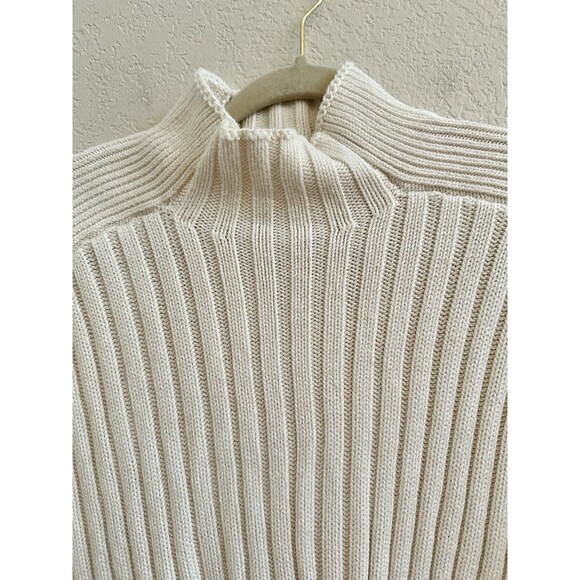 Abercrombie & Fitch Cream Turtleneck Sweater - Picture 2 of 8